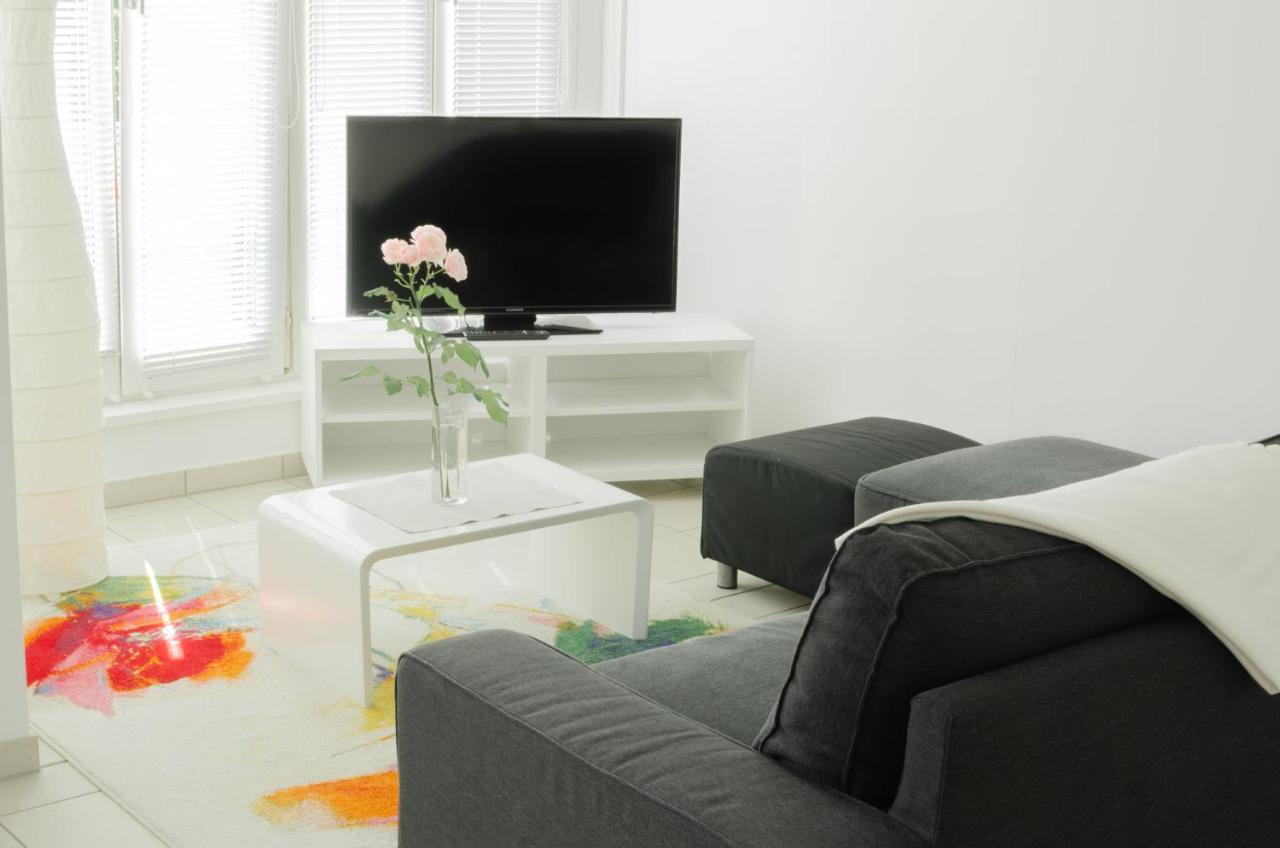 Apartment mit Balkon