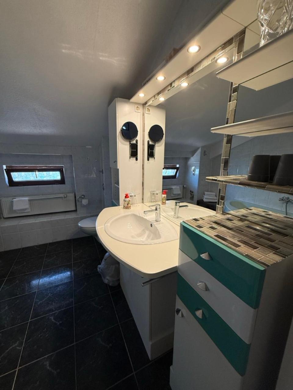 Apartment,1662395052:JPEG