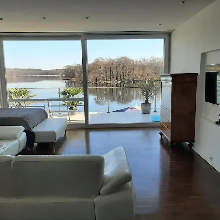 Pension Am Lehnitzsee-3