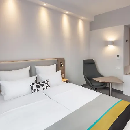 Holiday Inn Express & Suites - Potsdam By Ihg-3