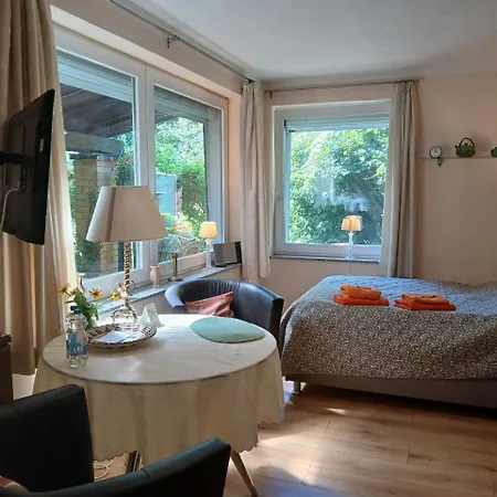 Gartenhaus Steffie-3
