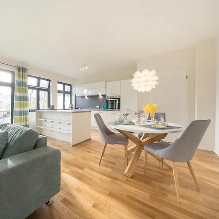 Design Apartments - Am Schlosspark-3