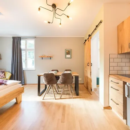 Design Apartments - Das Kutscherhaus-3